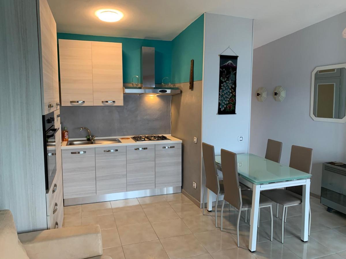 Casa Isabella Apartment Madonna Del Sasso Екстериор снимка
