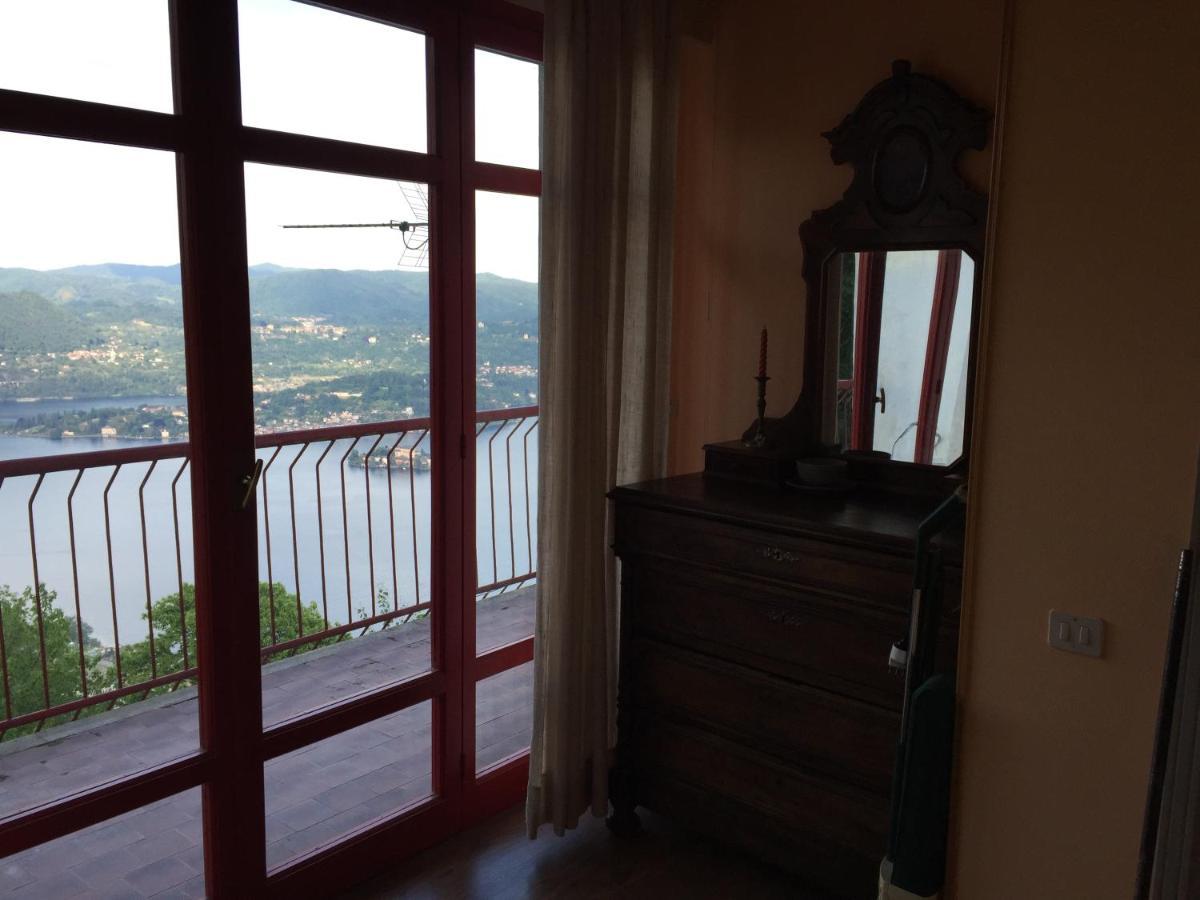 Casa Isabella Apartment Madonna Del Sasso Екстериор снимка