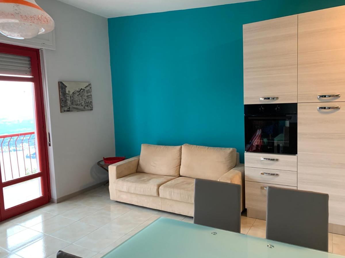 Casa Isabella Apartment Madonna Del Sasso Екстериор снимка