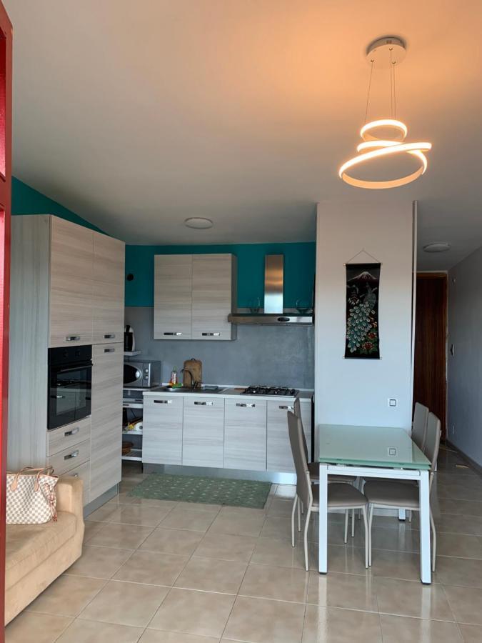 Casa Isabella Apartment Madonna Del Sasso Екстериор снимка